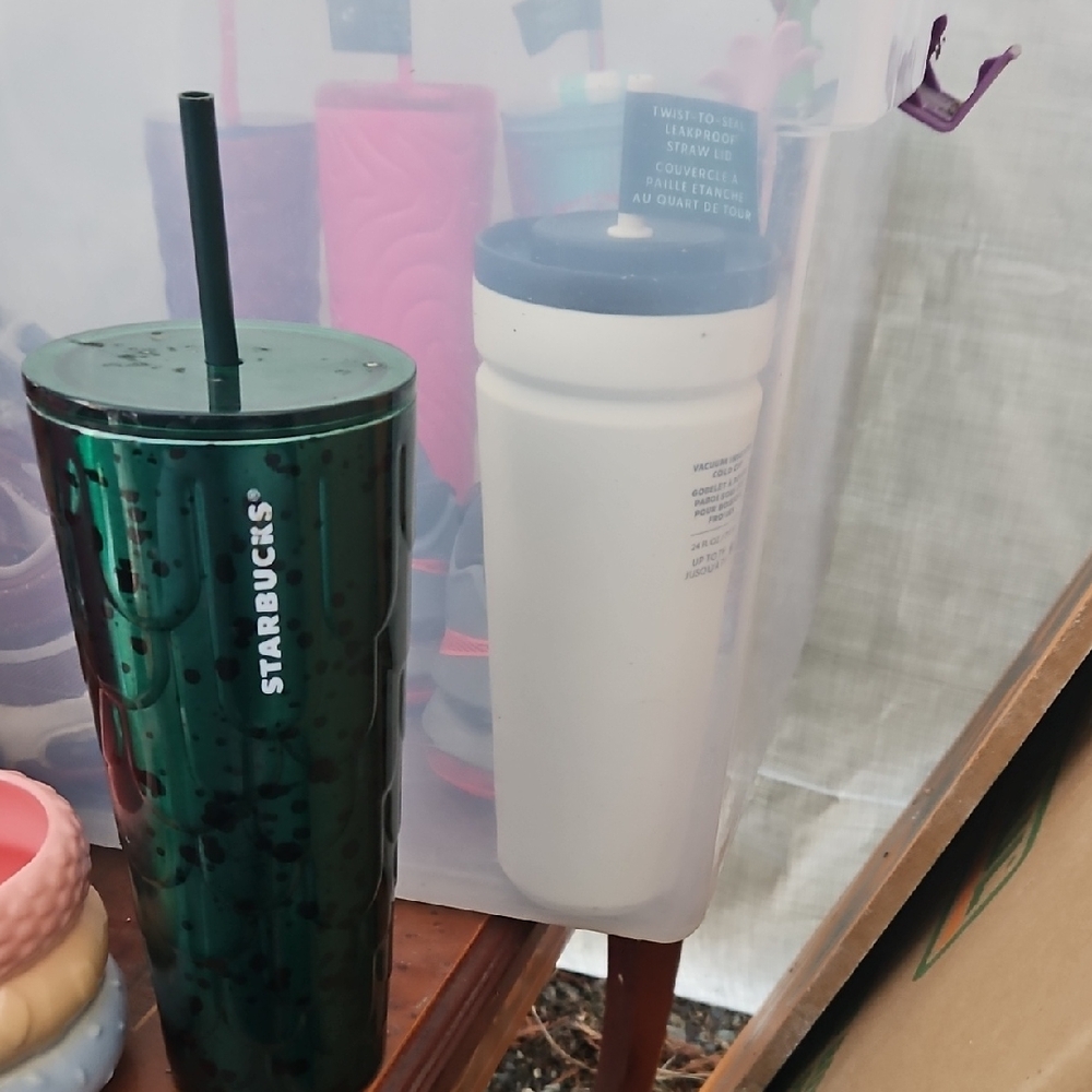 Starbucks Emerald Green Tumbler with Straw